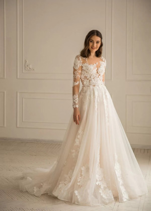 Long Sleeves Beaded Ivory Lace Tulle Gorgeous Wedding Dress